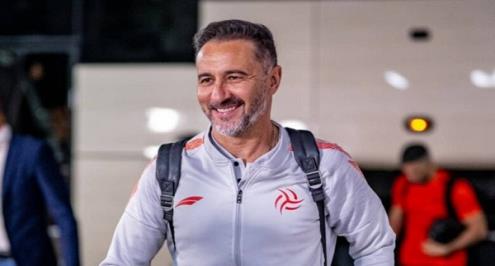 وفقًا لرغبته.. الشباب يعلن رحيل مدربه بيريرا